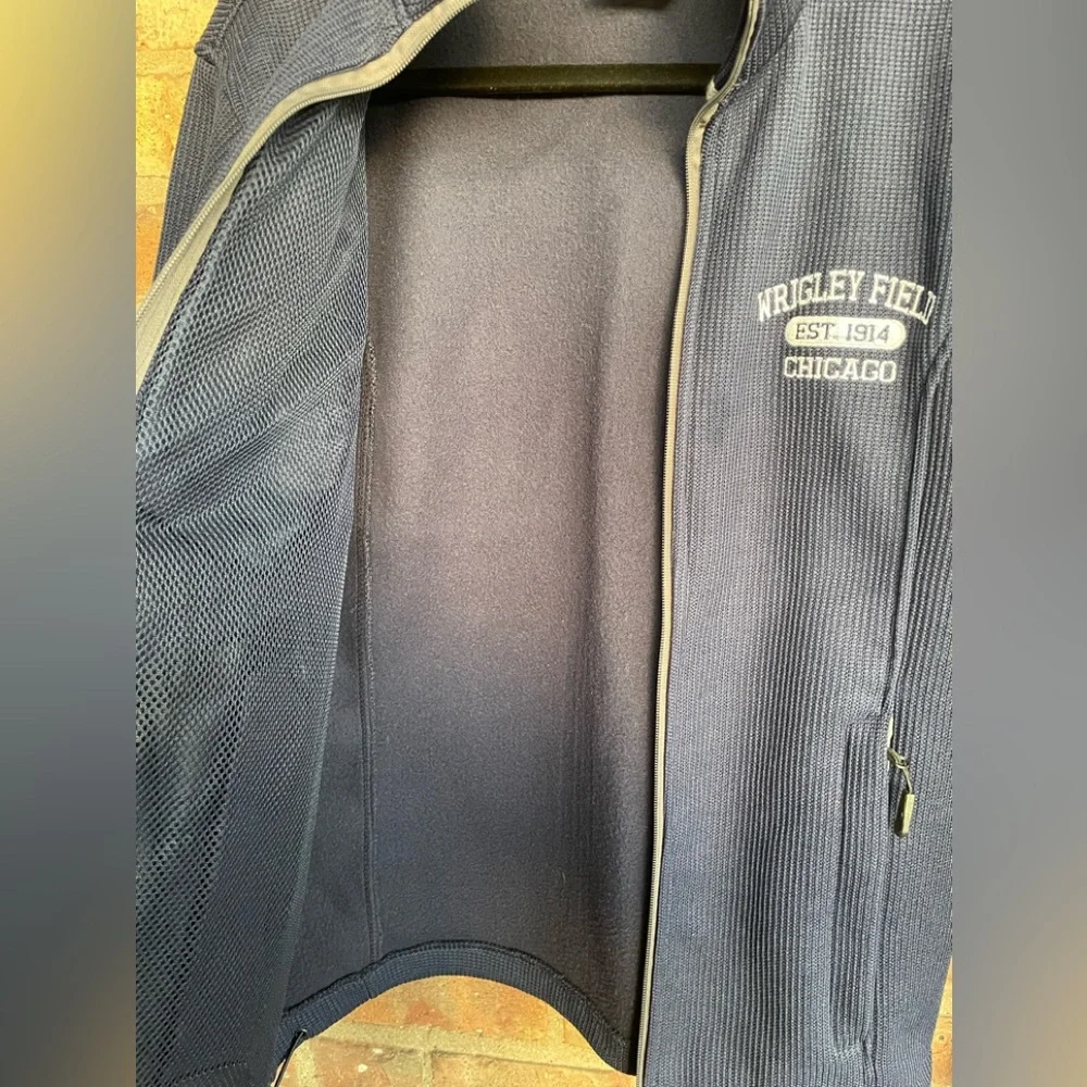 Wrigley Field Full Zip Performance Fleece🖤 - Picture 4 of 13